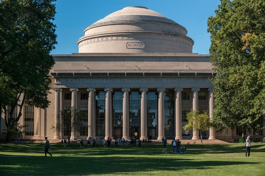 Massachusetts Institute of Technology